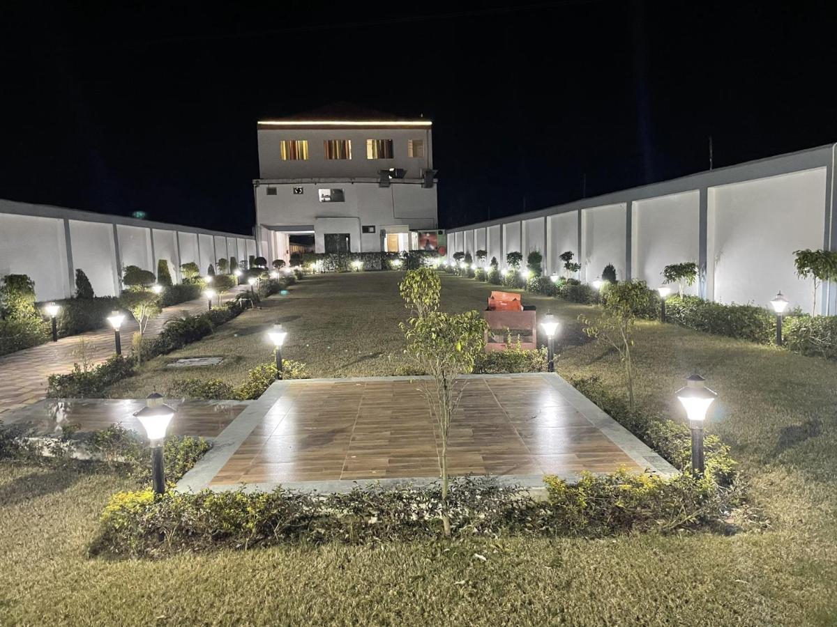Sumedha G Village Resort And Spa Raiwala Exterior photo
